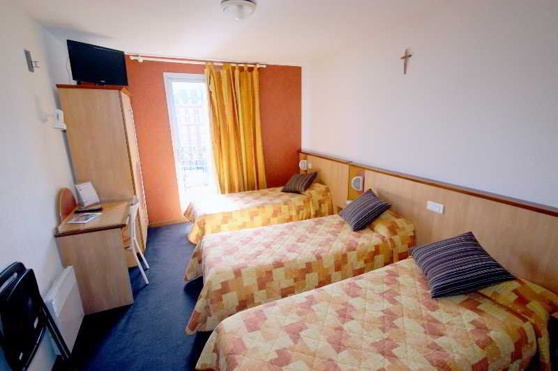 Le Pelerin Aparthotel 4*