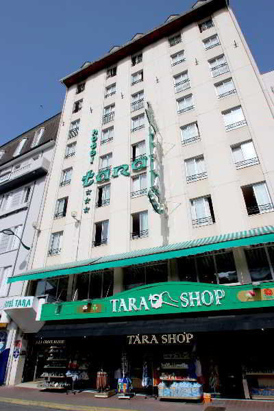 Le Pelerin Aparthotel Lourdes